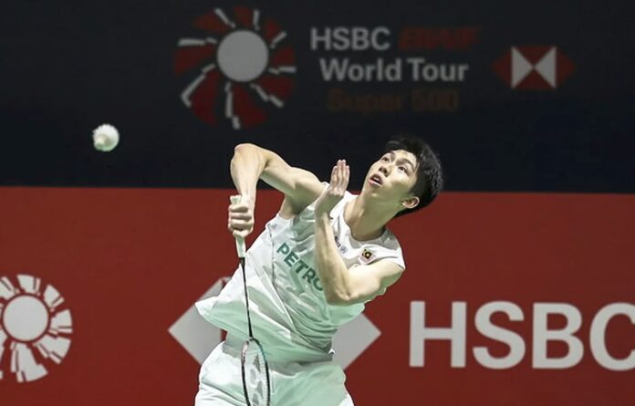 Eogene Ewe competes against fellow Malaysian Lee Zii Jia during their opening-round match at the 2026 Korea Masters badminton tournament. (Photo: Bernama) Eogene Ewe competes against fellow Malaysian Lee Zii Jia during their opening-round match at the 2026 Korea Masters badminton tournament. (Photo: Bernama)