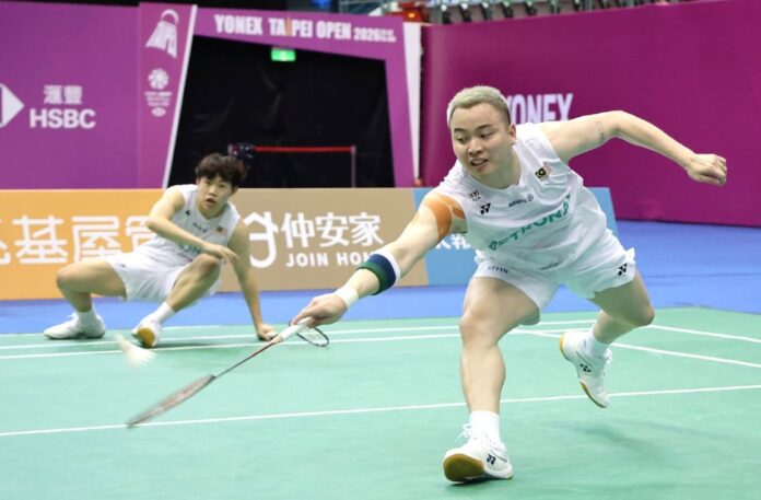 Aaron Chia and Aaron Tai advance to the men’s doubles quarterfinals at the 2026 Korea Masters badminton tournament. (Photo: Taipei Open)