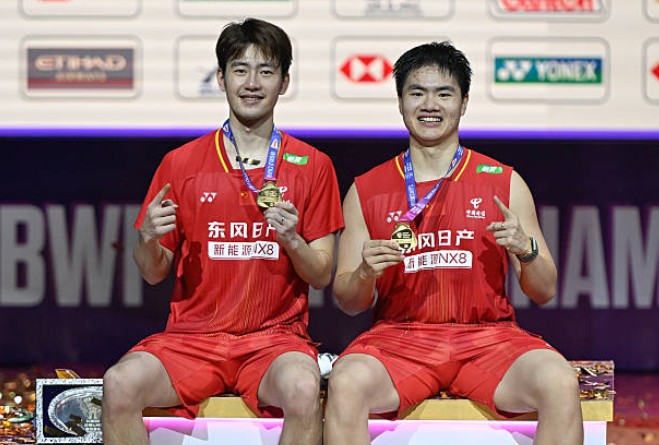 Wang Chang (left) and Liang Wei Keng are among China’s strongest gold-medal hopes in both the men’s team and men’s doubles events at the 2026 Aichi-Nagoya Asian Games. (Photo: AFP)