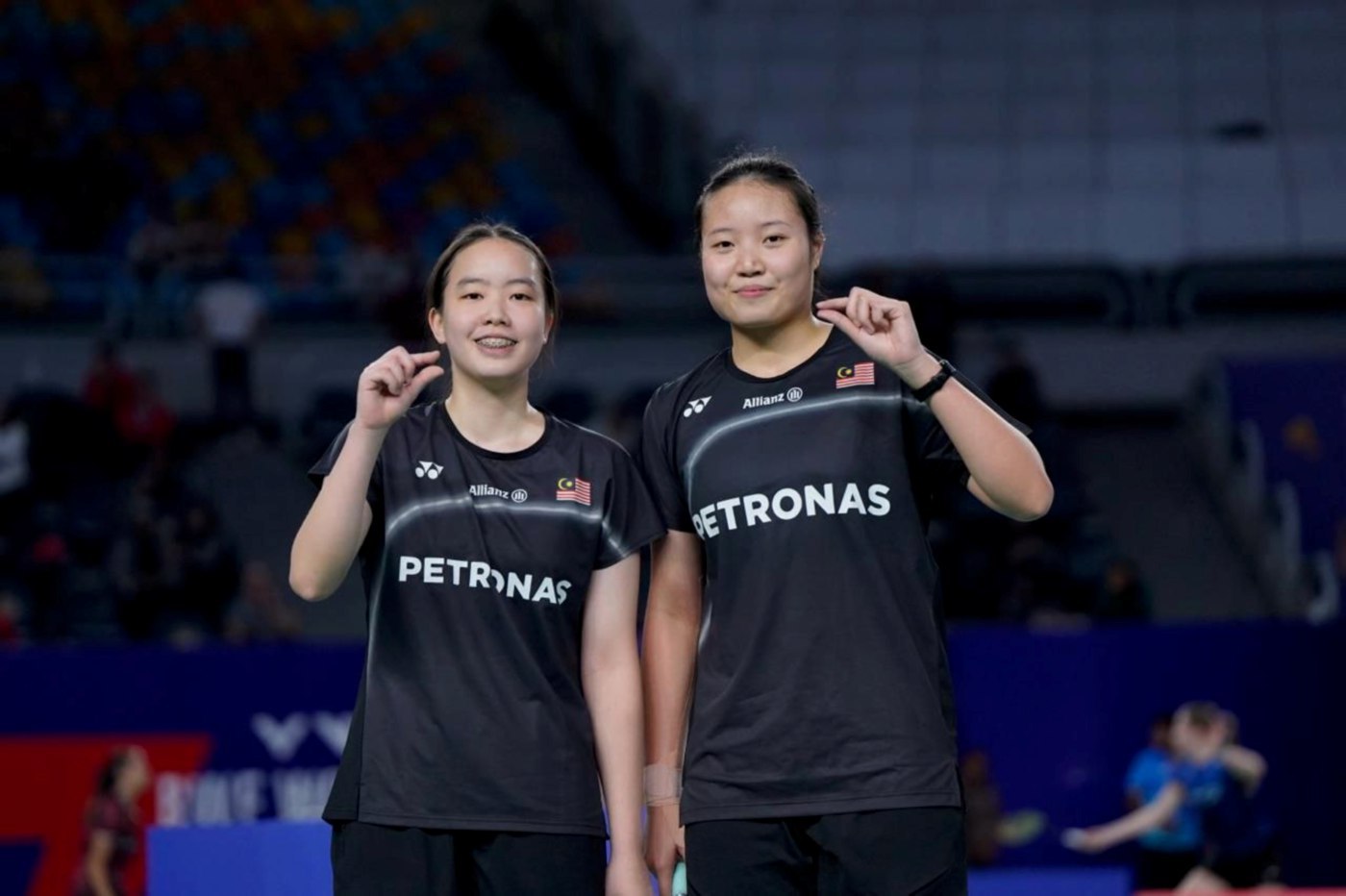 Malaysia’s Low Zi Yu and Genevie Lim celebrate becoming the country’s first girls’ doubles champions at the 2026 BWF World Junior Championships in Cairo. (Photo: BAM)