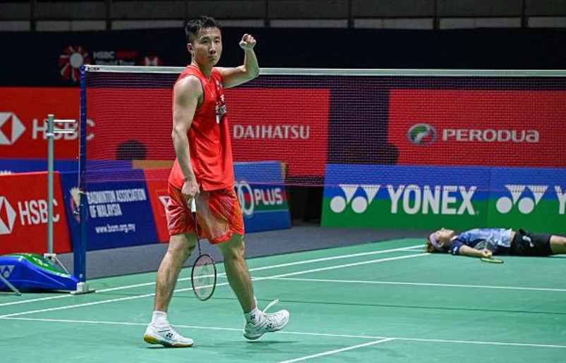 China’s world No. 32 men’s singles player Lu Guang Zu could face a retirement decision from the national badminton team by the end of 2026 amid ongoing squad restructuring. (Photo: AFP)
