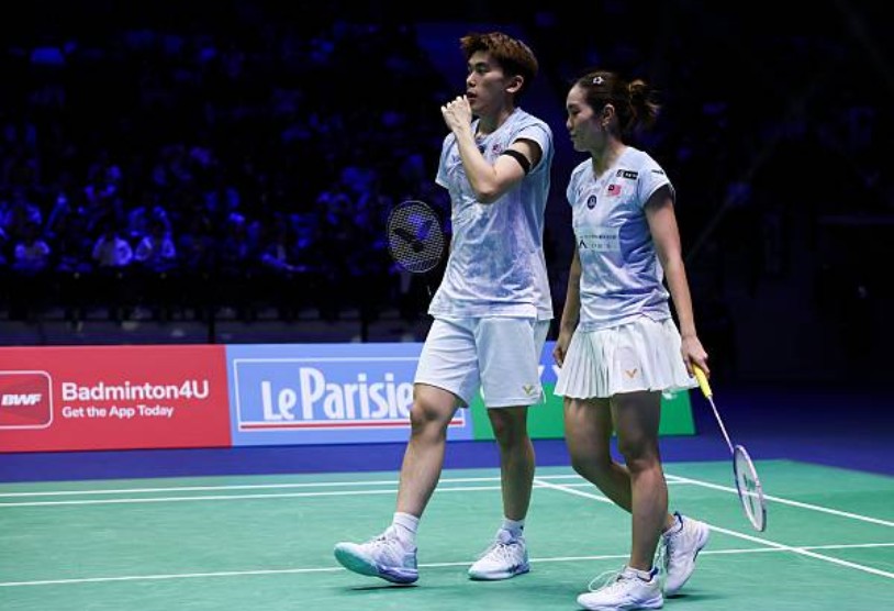 Malaysia's Hoo Pang Ron and Lai Pei Jing advance to the second round of the 2026 HYLO Open after defeating the Netherlands' Joep Strooper and Sterre Bang 21-13, 21-13. (Photo: AFP)