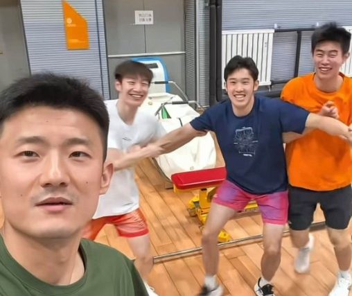 Olympic champion Chen Long will lead China’s senior national badminton team for the first time at the 2026 Arctic Open after previously coaching China’s youth squad. （Photo: Chen Long's Weibo)