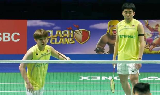Malaysia’s Aaron Tai and Yap Roy King reached the 2026 Arctic Open men’s doubles quarterfinals after defeating Chinese Taipei’s Lee Fang Chih and Lee Fang Jen 21-19, 21-11. (Photo: BWF)